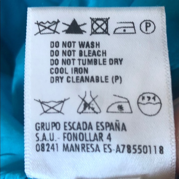 Escada dress - Picture 4 of 6